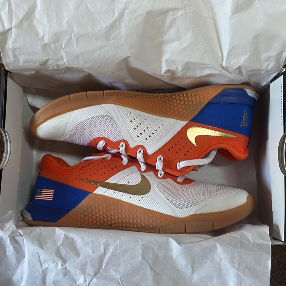 Metcon 2 - W7 never been worn